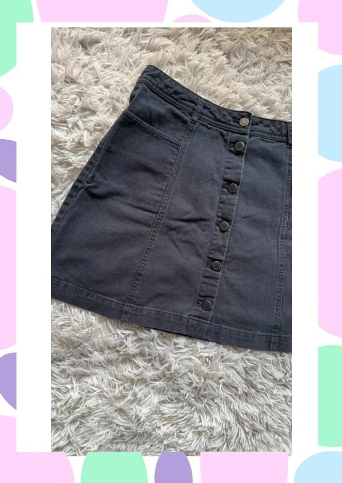Jupe noire boutonnée H&M – Taille 40 - photo numéro 3