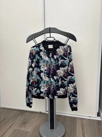 Veste fleurie