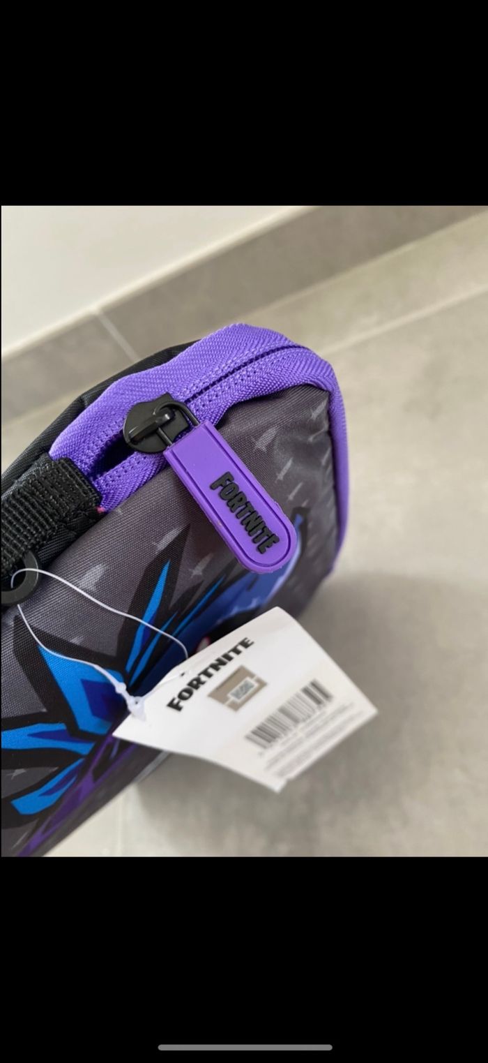 Housse pochette pour tablette Fortnite - photo numéro 5
