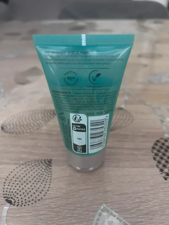 Gel moussant pour le corps - photo numéro 2