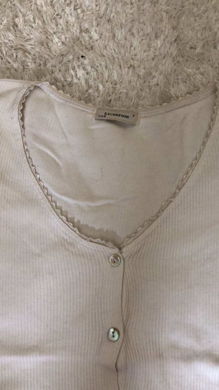 Haut blanc - photo numéro 2