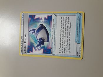 Casque Costaud carte Pokémon neuve