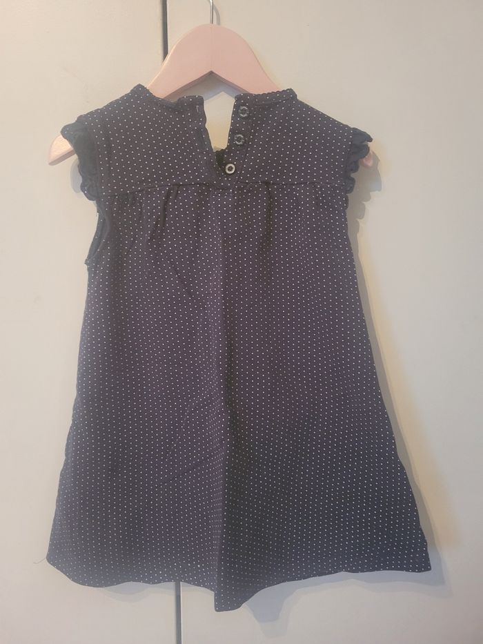 Lot 2 robes - photo numéro 3