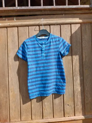 Tee-shirt garçon H&M 7.8 ans