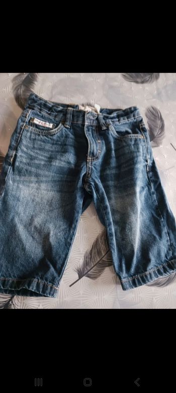 Short jeans