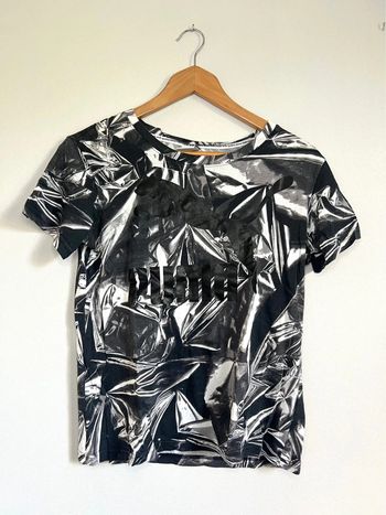 T-shirt de sport Puma noir et blanc