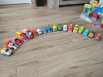 Lot de 18 voitures Tut tut bolides