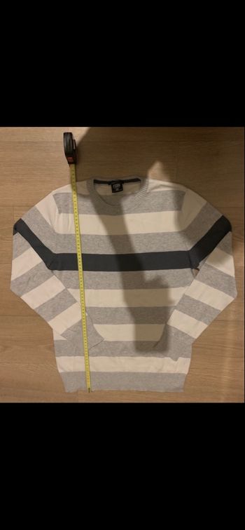 Pull longue manche fine laine marque fsbn taille xs en parfaite état