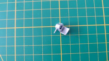 Pièce 19K du fascicule n°19 numéro 19 pièce détachée Renault R8 Gordini 1/8 1/8ème Eaglemoss collect