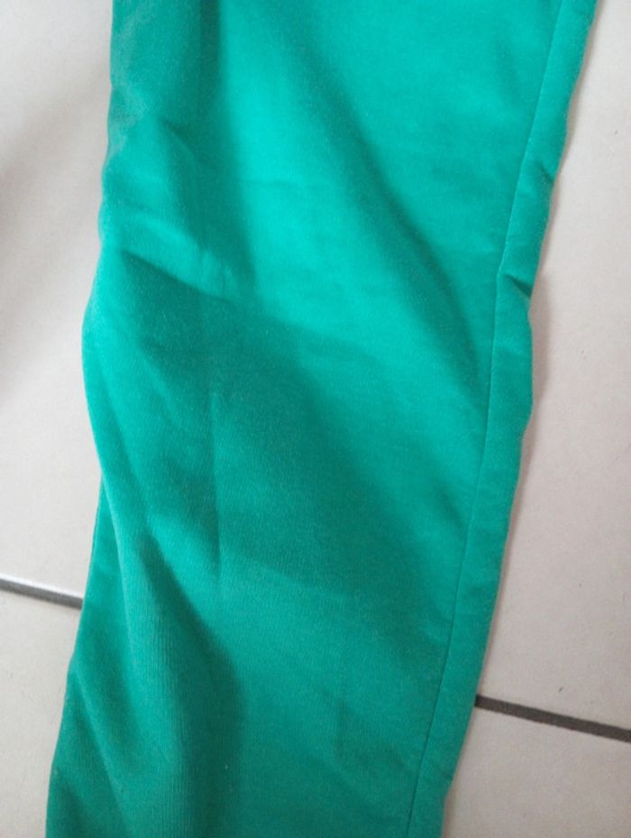 Pantalon jogging vert neuf 13 14 ans - photo numéro 2