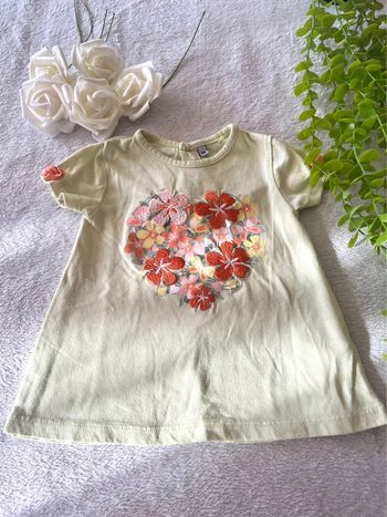 Très beau tee shirt à courte manche bébé fille