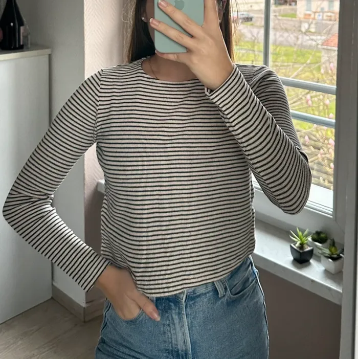 Pull court mango rayures noir blanc S