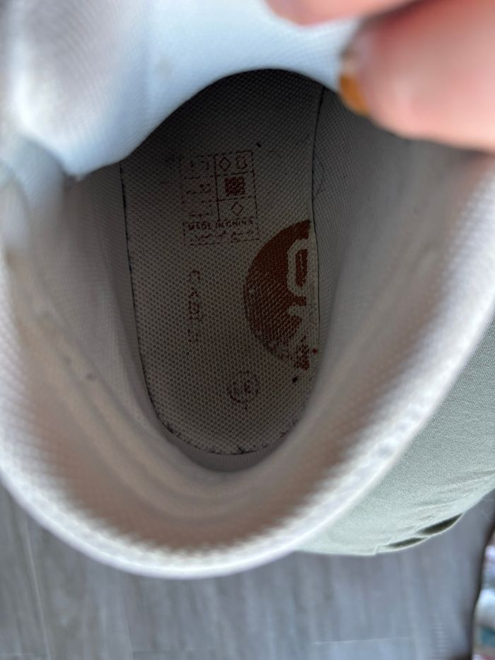 Baskets okaidi 33 - photo numéro 5