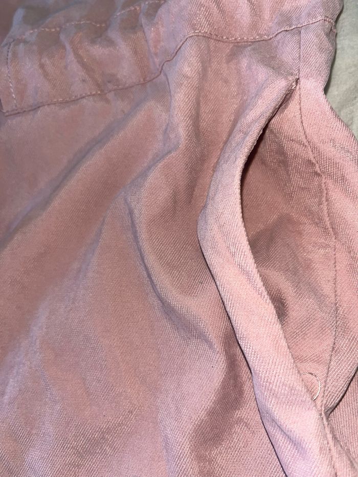 Robe chemise rose poudré boutonnée- style casual chic - photo numéro 4