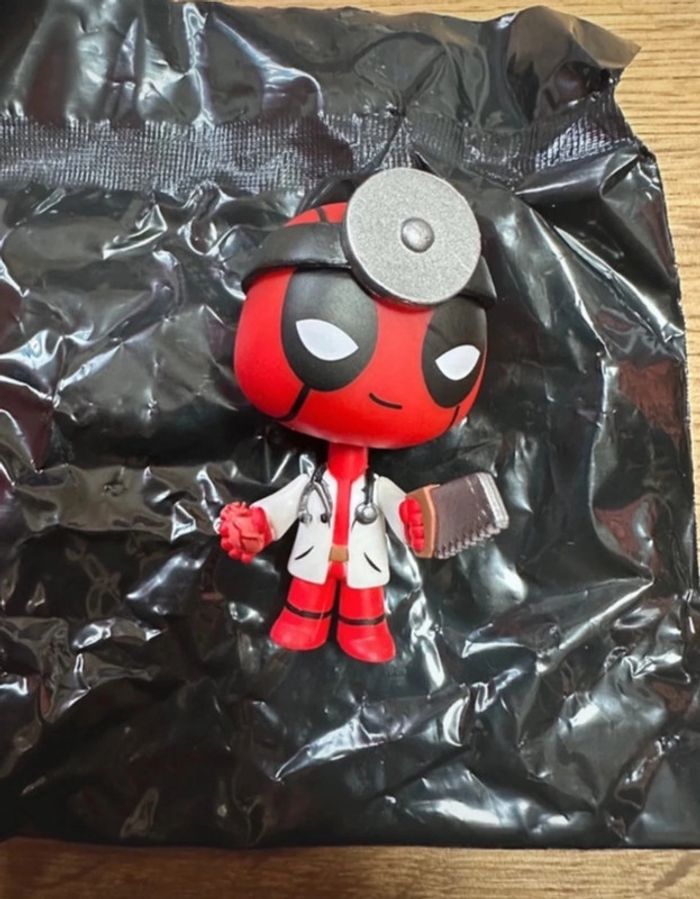 Figurines deadpool Marvel mystère minis funko - photo numéro 2