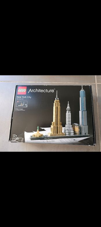 Lego Architecture New York 21028