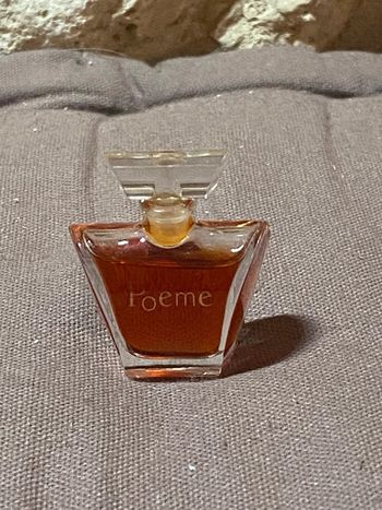 Miniature parfum "Poème" de Lancôme