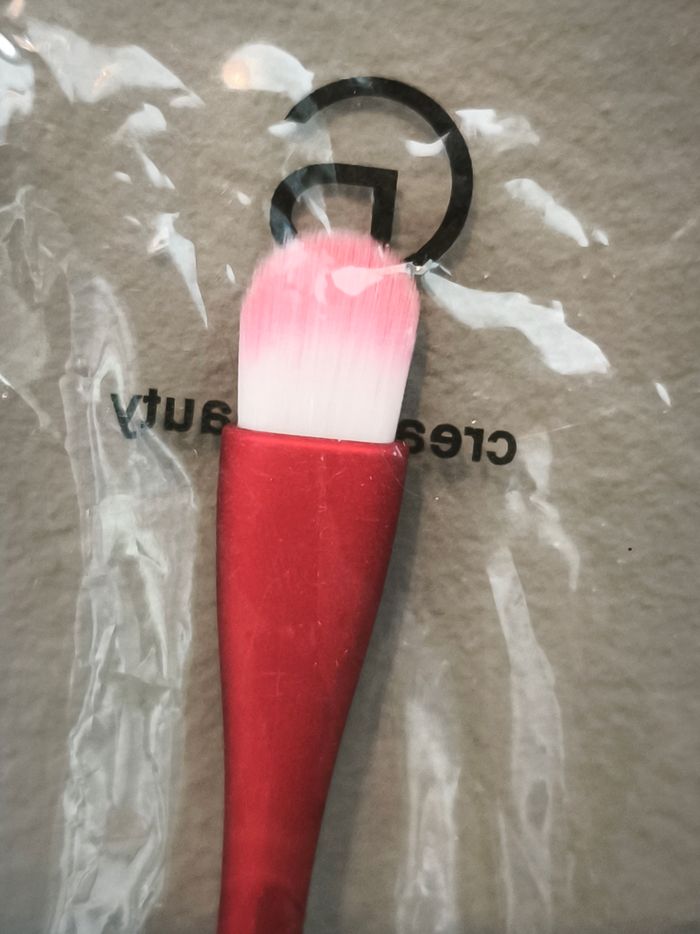 Pinceau à maquillage - photo numéro 2
