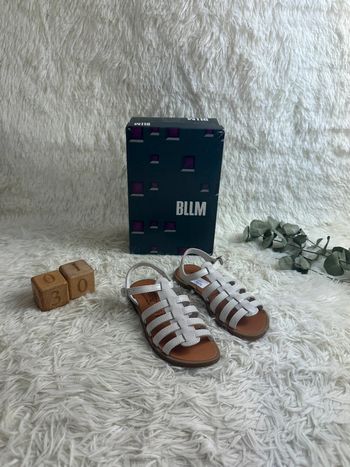 Paire de sandales Bellamy taille 30