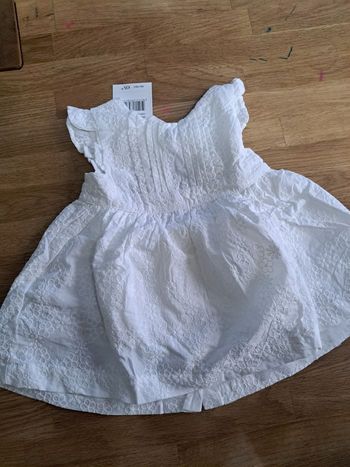 Robe et bloomer neuve 6 mois