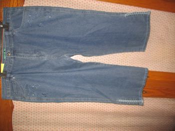 Pantacourt Femme t 48 ..