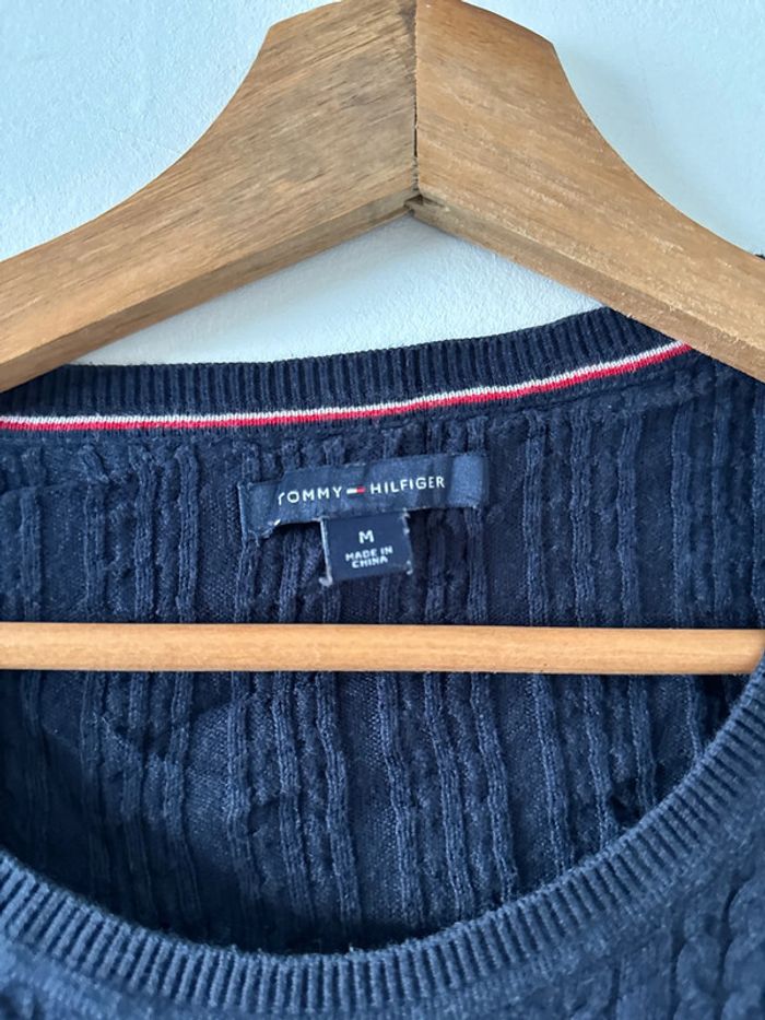 Pull col rond bleu marine Tommy Hilfiger Femme – Taille M – Très bon état - photo numéro 3