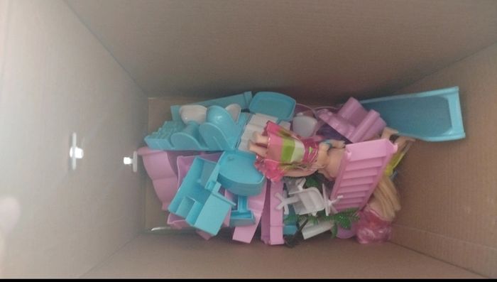 Maison de poupée bleue avec accessoires à partir de 3 ans et plus - photo numéro 2