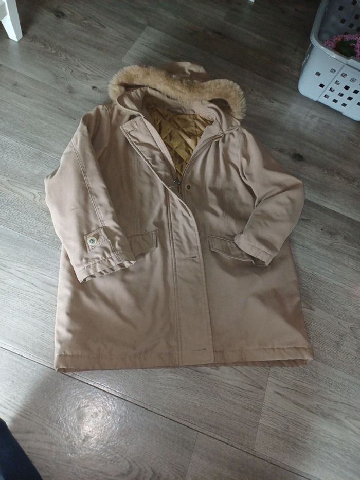 Manteau beige marron