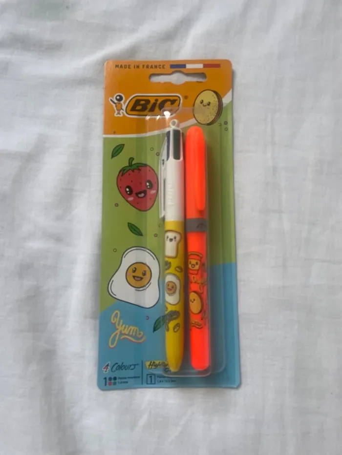 Stylo 4 couleurs + surligneur Kawaii (pastel & classique) - photo numéro 10