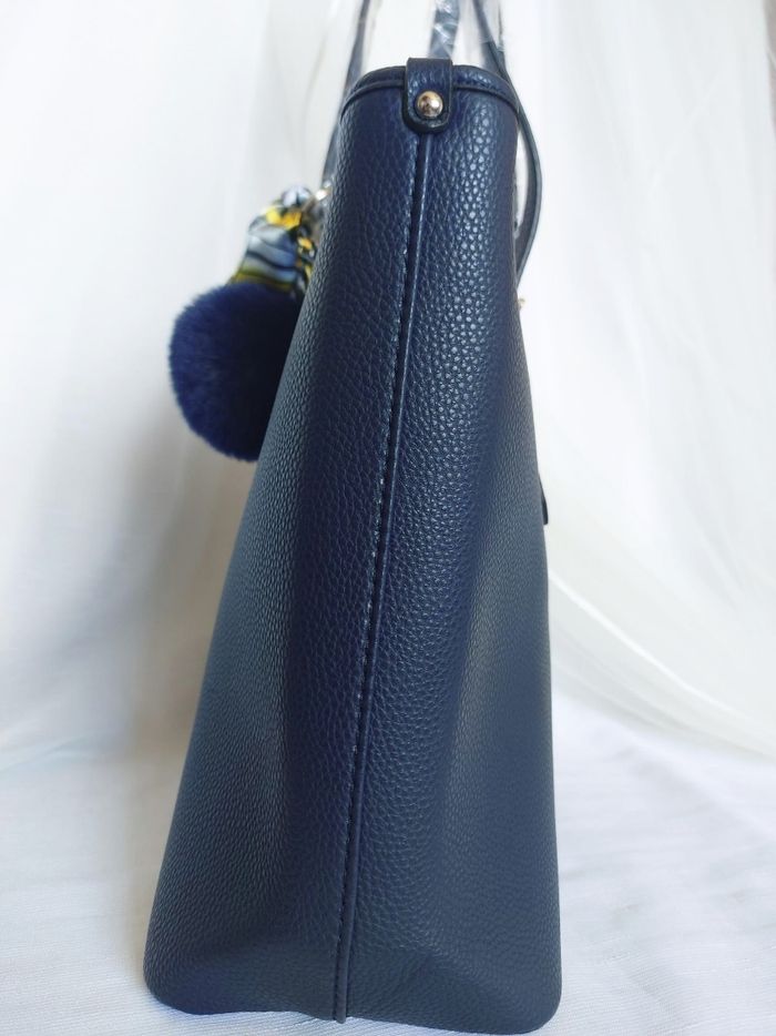 Sac cabas souple pompon bleu marine - photo numéro 10