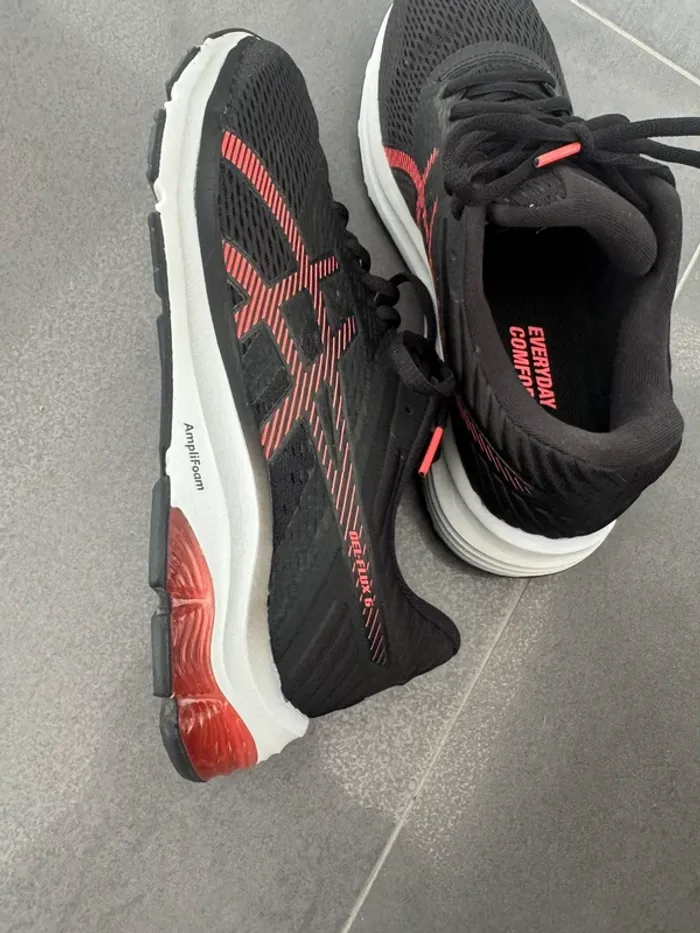 Jolie baskets Asics - photo numéro 5