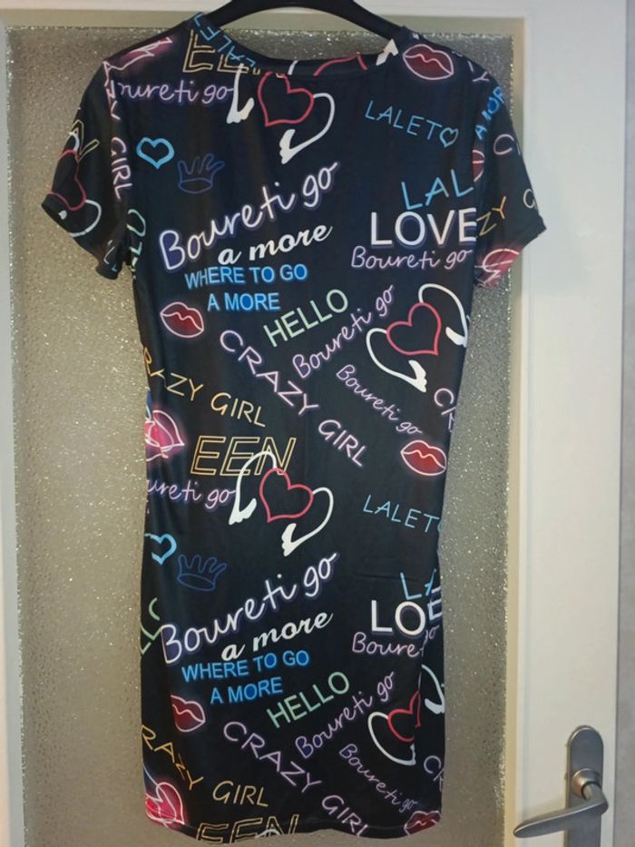 Robe imprimé néon - photo numéro 3