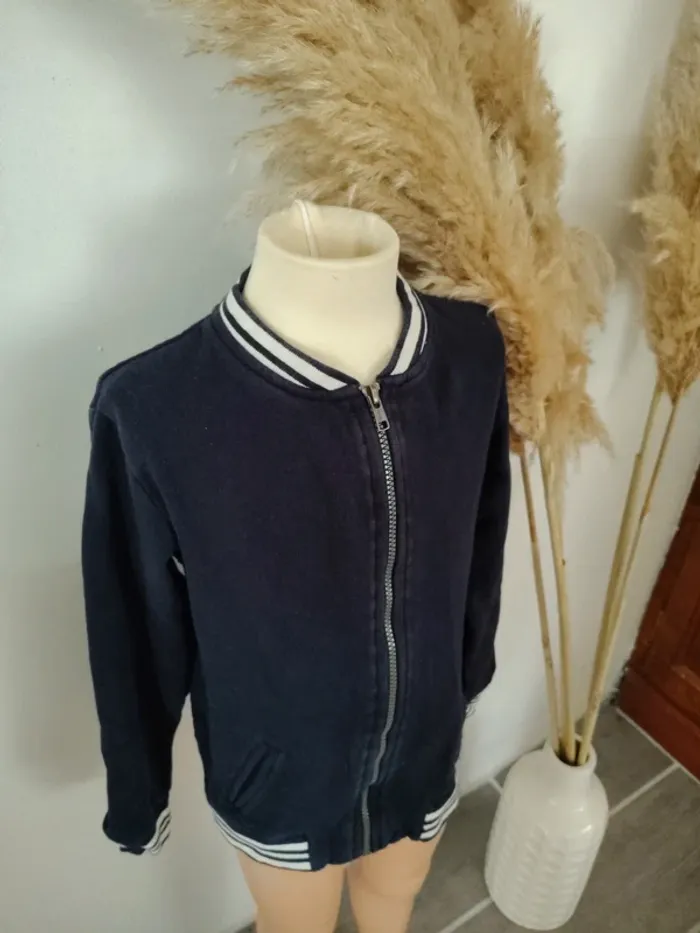 Veste zippée garçon 🧑 10 ans - photo numéro 2