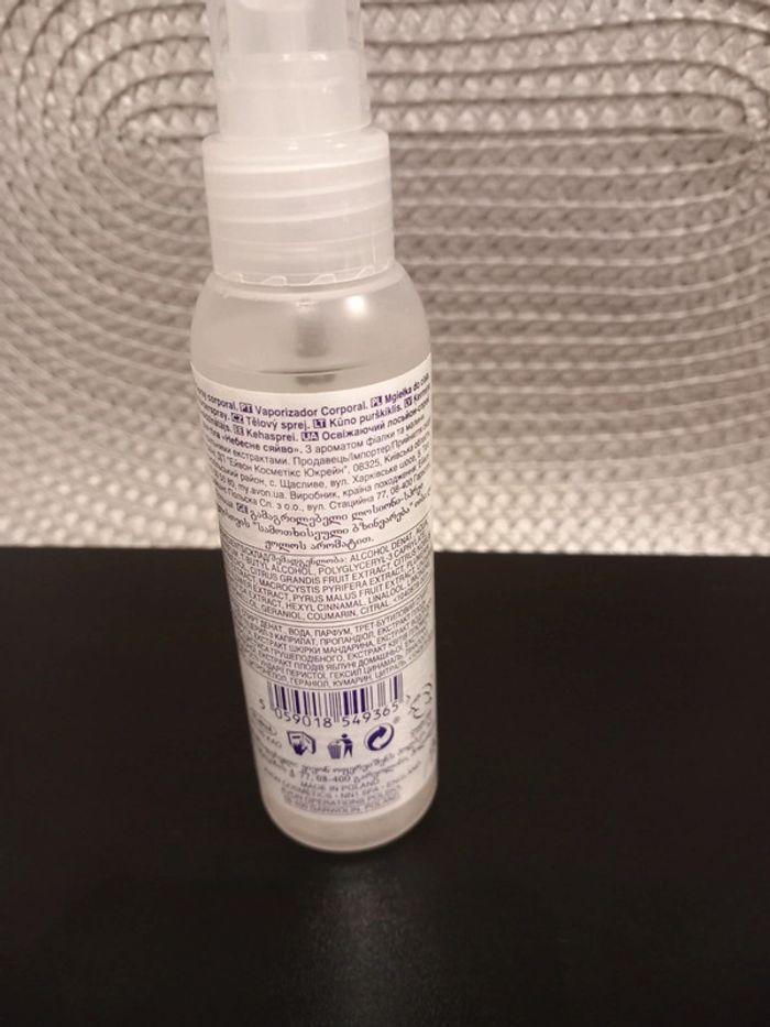 🥰 Brume parfumée violette framboise 100ml Avon - photo numéro 2