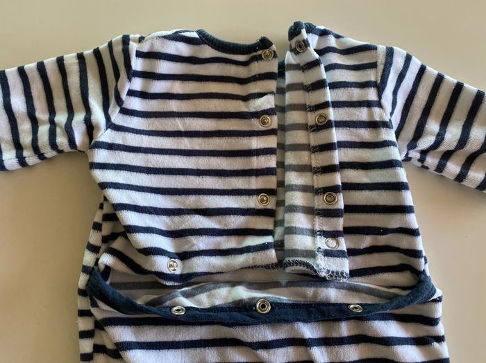 Pyjama une pièce - photo numéro 4