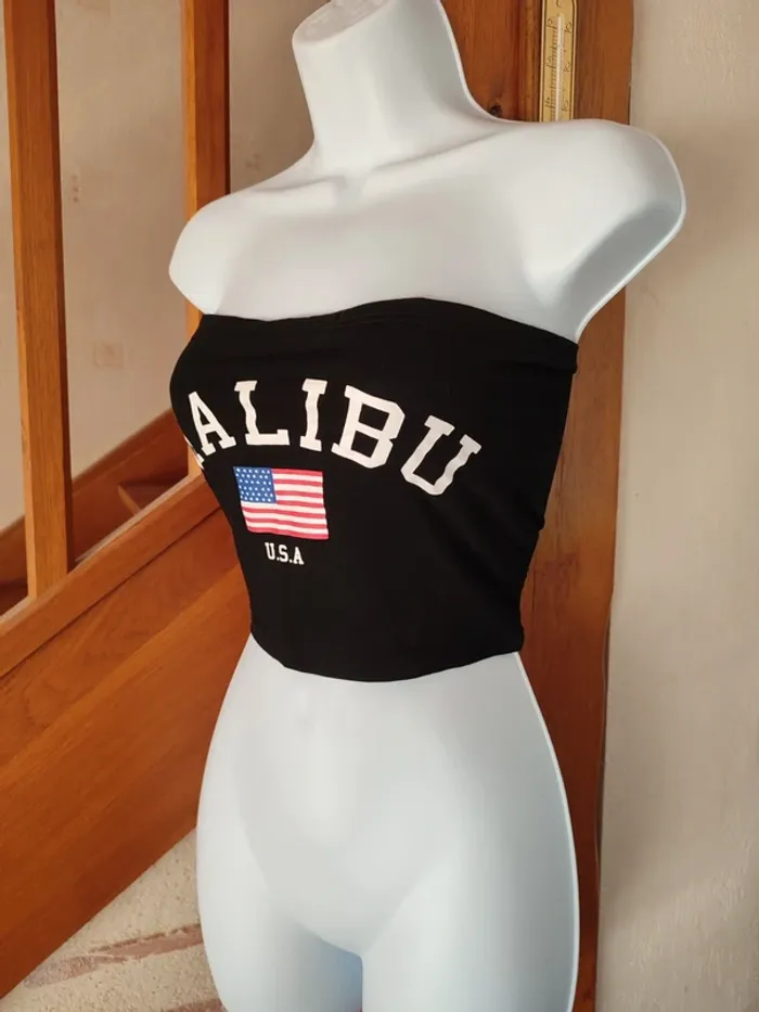 Top Bandeau Malibu Romwe - photo numéro 2