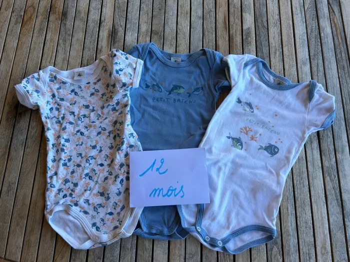 Lot de 3 bodys Petit Bateau - 12 mois