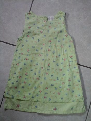 Robe verte à fleurs 24M