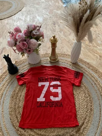 T-shirt rouge