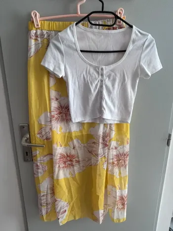 Ensemble jupe longue et haut