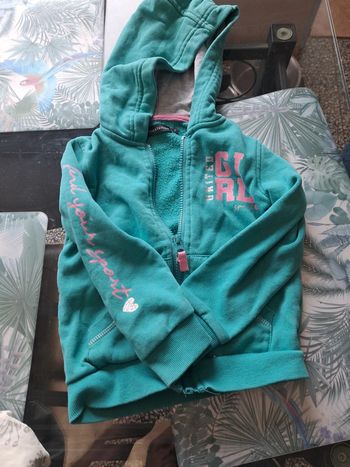 Veste à capuche