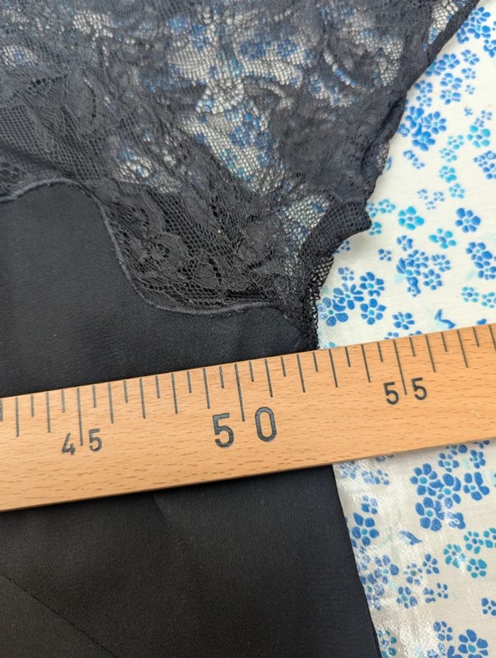 Top blouse manches courtes noir avec dentelle taille 46 - photo numéro 4