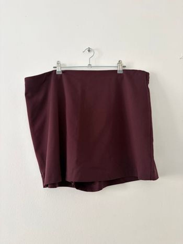 Jupe short élastique - photo numéro 1