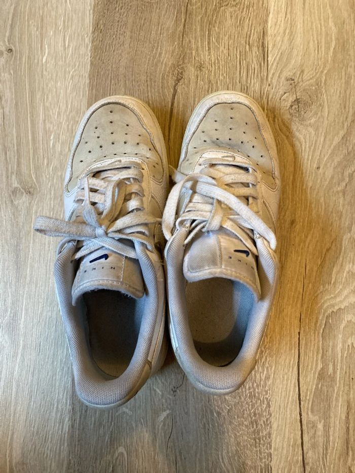 air force one blanches et crème nike taille 39