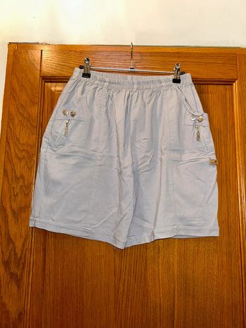 Short gris