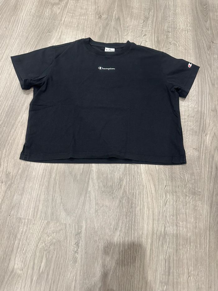 Lot 2 t shirts fille Converse/Champion - photo numéro 2