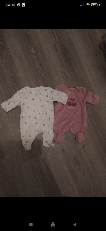 Lot 2 Pyjamas