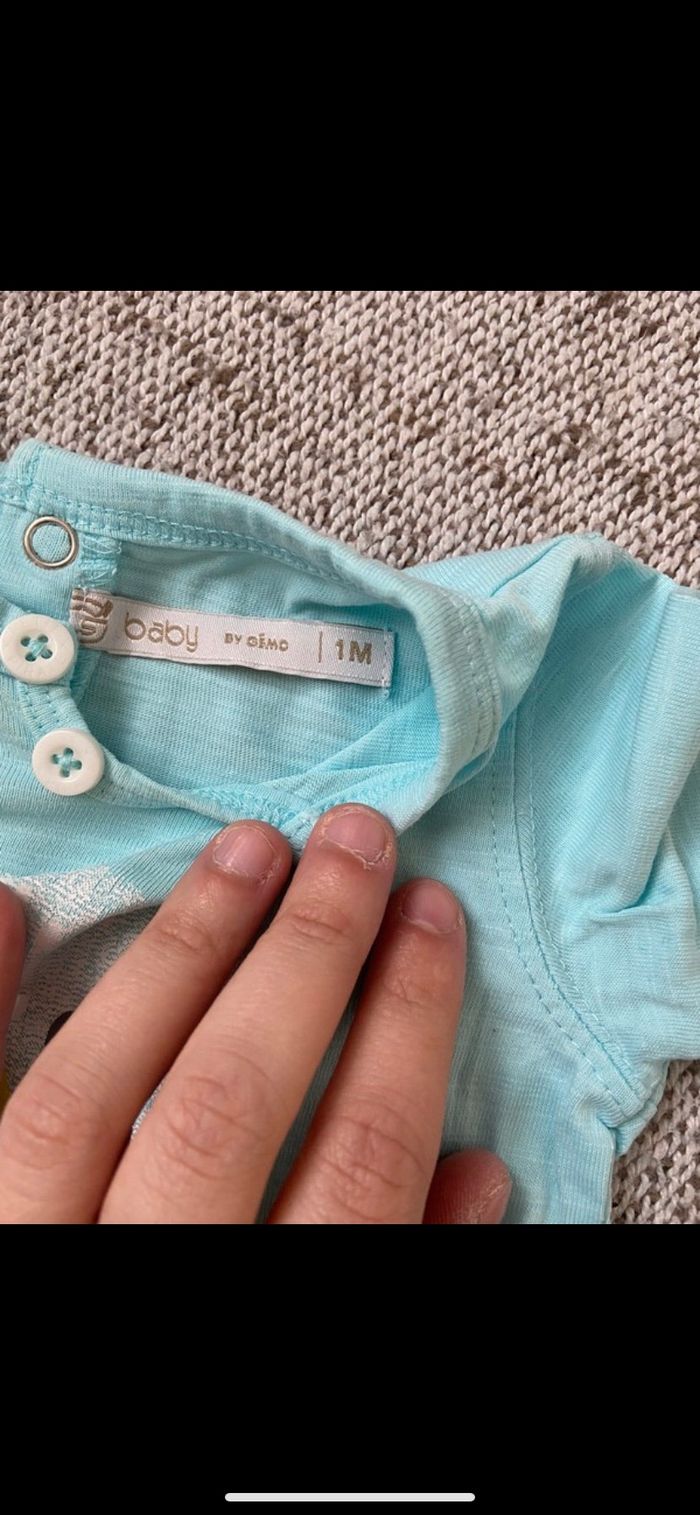 Teeshirt manches longues 1 mois - photo numéro 2