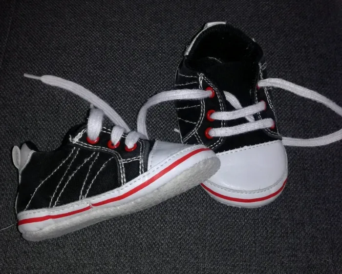 Chaussure bébé - photo numéro 2
