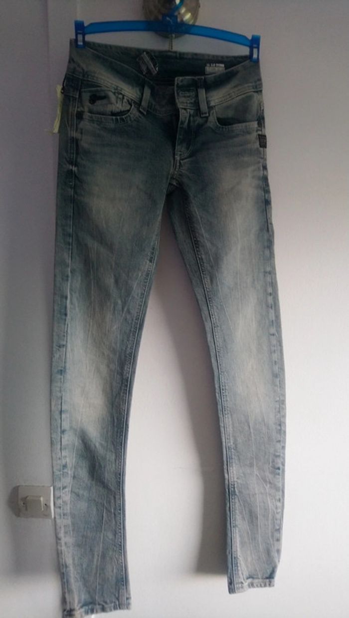 Jeans G Stars  3301 femme taille 36 fr  taille usa 25 - photo numéro 2